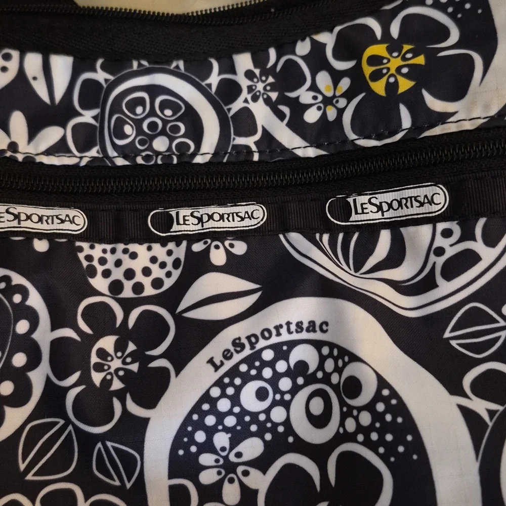 LeSportsac Black and White Floral Shoulder Crossbody Zip Bag